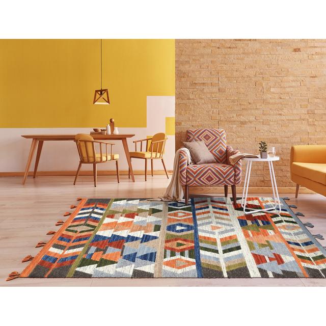 Ahmo Geometric Hand Loomed Area Rug Bloomsbury Market Rug Size: Rectangle 140 x 200cm on Productcaster.