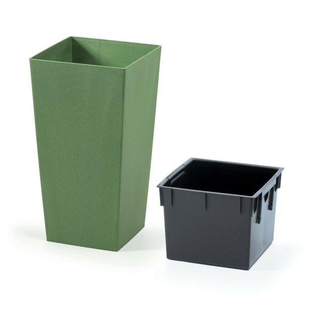 Urbi Plastic Plant Pot Urbn-Living Size: 37cm H x 20cm W x 20cm D on Productcaster.