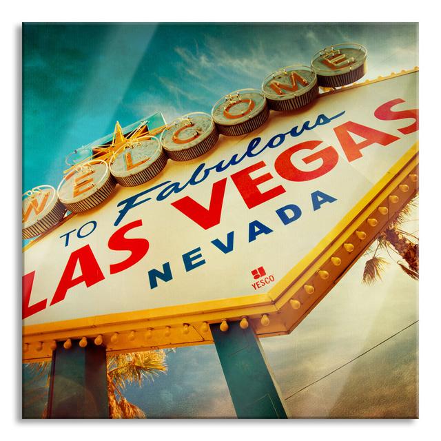 Glasbild Las Vegas, Retro Look Brayden Studio Größe: 50 cm H x 50 cm B x 0,4 cm T on Productcaster.