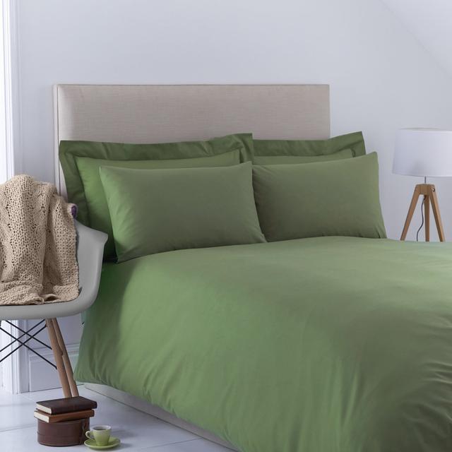 Alferdo Duvet Cover Set Brayden Studio Size: Single, Colour: Bottle Green on Productcaster.