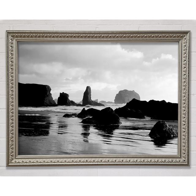 The Oceans Architect B N W Framed Print Highland Dunes Size: 100cm H x 141.4cm W on Productcaster.