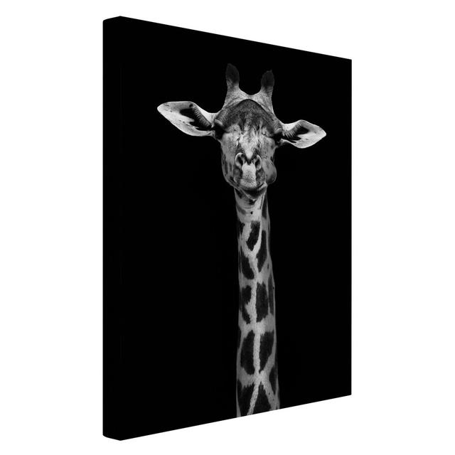 Leinwandbild Dunkles Giraffen Portrait Ebern Designs Farbe: Grau, Größe: 60cm H x 40cm B, Format: 330g/m² Recycle Canvas on Productcaster.