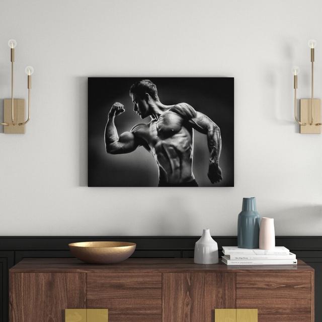 Leinwandbild Starker Bodybuilder in Monochrom East Urban Home Größe: 40 cm H x 60 cm B on Productcaster.