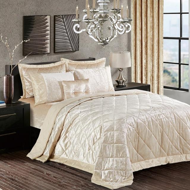 Bedspread Mercer41 Size: 275 x 255 cm Bedspread - 2 Shams, Colour: Beige on Productcaster.