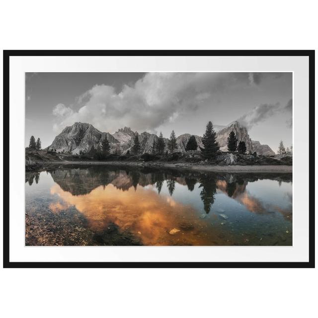 Bunte Dolomiten am Limessee Gerahmter Fotodruck East Urban Home Größe: 40 cm H x 55 cm B x 2,5 cm T, Farbe: Grau on Productcaster.