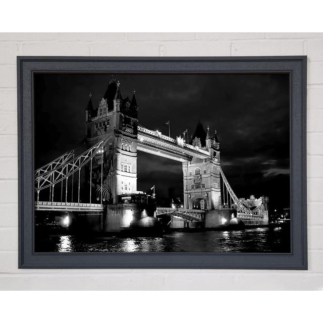 London Tower Bridge B N W - Einzelner Bilderrahmen Kunstdrucke Brayden Studio Größe: 84,1 cm H x 118,9 cm B x 1,5 cm T on Productcaster.