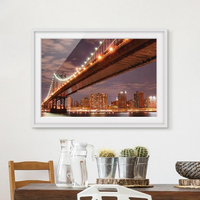 Manhattan Bridge - Picture Frame Photographic Art Print on Paper East Urban Home Size: 40cm H x 55cm W, Rahmenoptionen: Matt white on Productcaster.