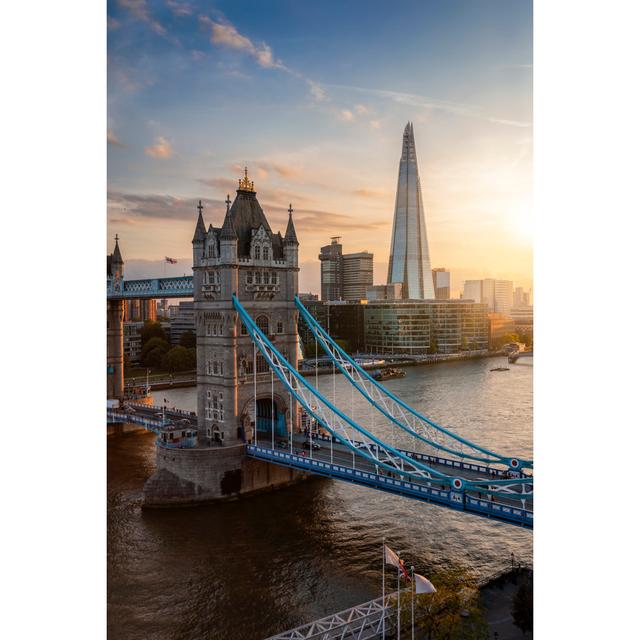 Odysseus Tower Bridge Of London - Print Latitude Run Size: 122cm H x 81cm W x 3.8cm D on Productcaster.