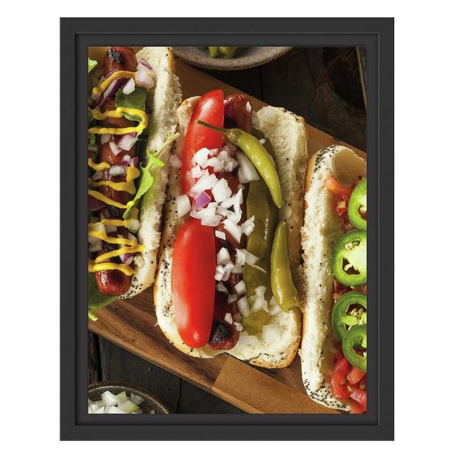 Gerahmtes Wandbild Amerikanische Hotdogs East Urban Home Größe: 38 cm H x 30 cm B on Productcaster.