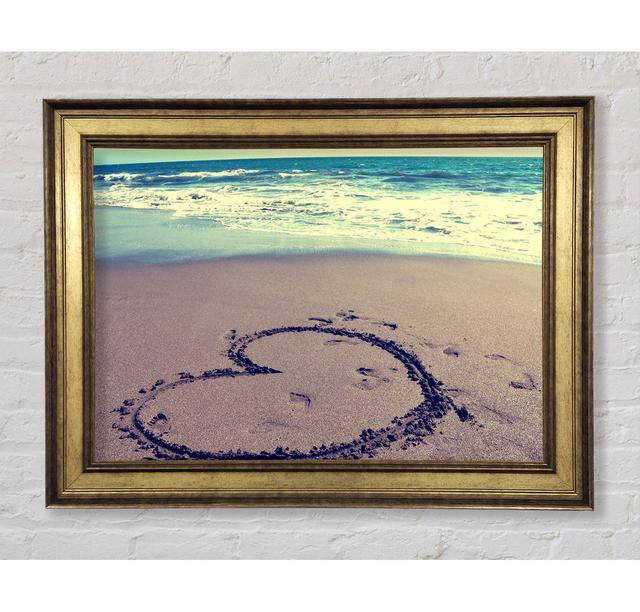 Gerahmtes Wandbild Heart On Beach Haus am Meer Größe: 42cm H x 59,7cm B on Productcaster.