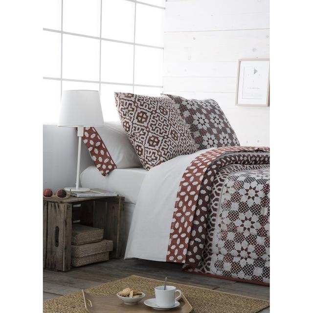 Ezio 200 Thread Count Sateen Sheet Set East Urban Home Size: Kingsize (5') on Productcaster.