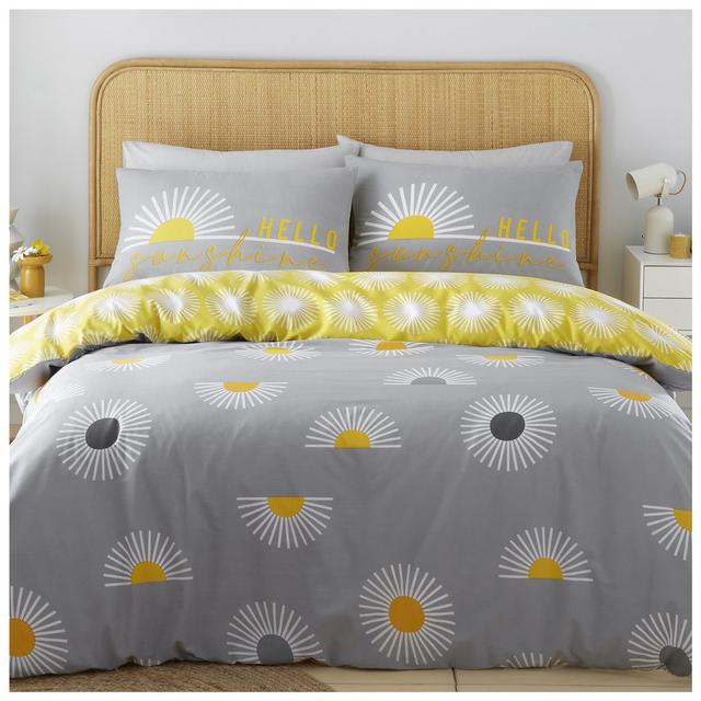 Cotton Blend Floral Duvet Cover with Pillowcases East Urban Home Size: Double - 2 Standard Pillowcases on Productcaster.