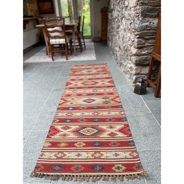 Siglinde Area Rug Gracie Oaks Rug Size: Runner 75 x 240cm on Productcaster.