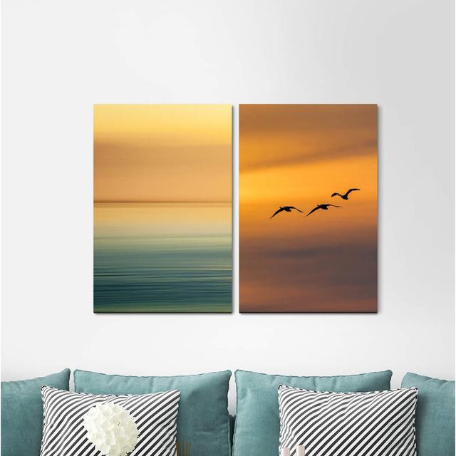 2-tlg. Leinwandbilder-Set - Grafikdruck „Horizon Freedom Birds Flying Sea Silence Peace” East Urban Home on Productcaster.