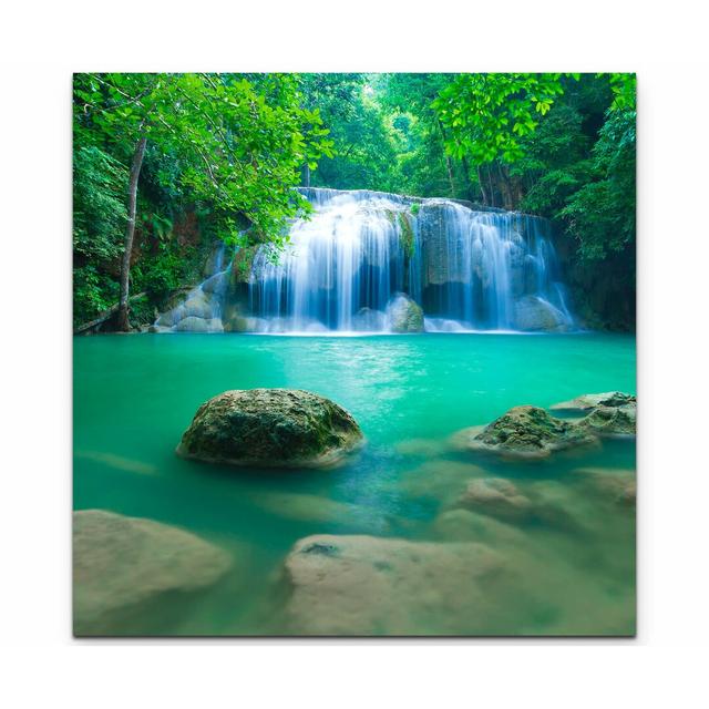 Leinwandbild Exotischer Wasserfall in Erawan – Thailand East Urban Home Größe: 60 cm L x 60 cm B on Productcaster.