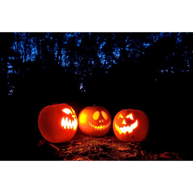 Jack-O'-Lantern Pumpkins by Monkie - Wrapped Canvas Photograph The Seasonal Aisle Size: 20cm H x 30cm W on Productcaster.