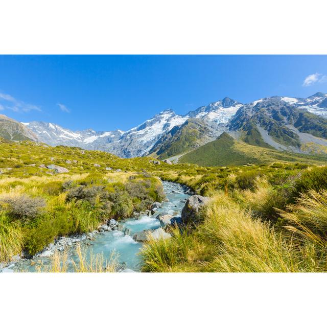 Aoraki Mount, New Zealand - Wrapped Canvas Photograph Union Rustic Size: 61cm H x 91cm W x 3.8cm D on Productcaster.