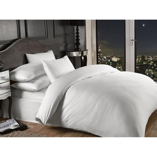 Grosvenor 1000 TC Modern & Contemporary Duvet Cover Set Ebern Designs Colour: White, Size: Double Duvet Cover + 2 Standard Pillowcases on Productcaster.