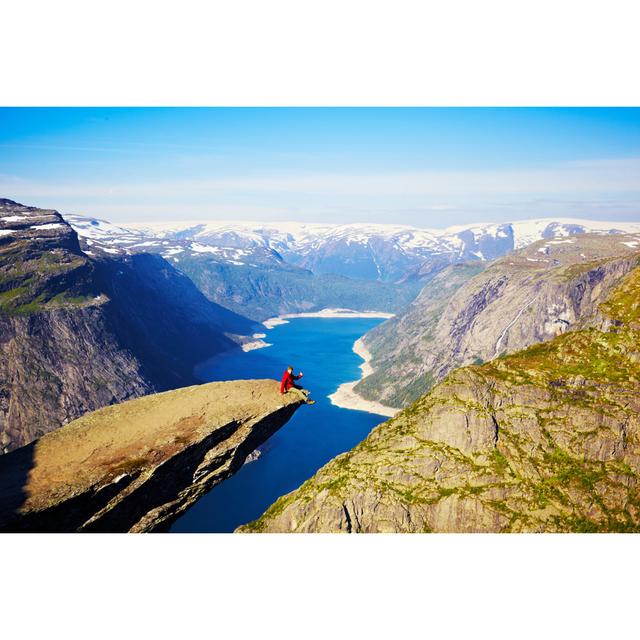 Trolltunga von Kalasek - Kunstdrucke auf Leinwand - Wrapped Canvas Alpen Home Größe: 81 cm H x 122 cm B on Productcaster.