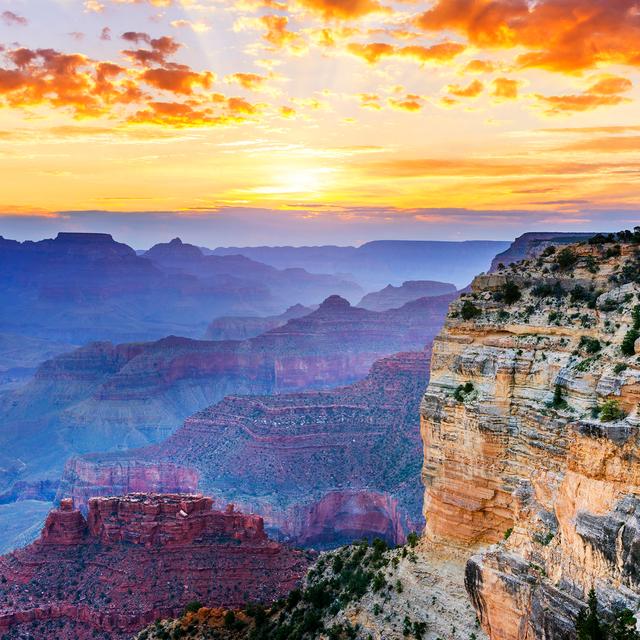 The Grand Canyon At Sunset by Ventdusud - Wrapped Canvas Print Union Rustic Size: 81cm H x 122cm W on Productcaster.