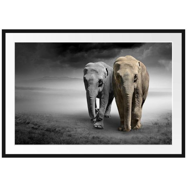 Zwei Elefanten in der Steppe Gerahmter Fotokunstdruck Poster East Urban Home Größe: 60 cm H x 80 cm B x 2,5 cm T, Farbe: Braun/​Grau on Productcaster.