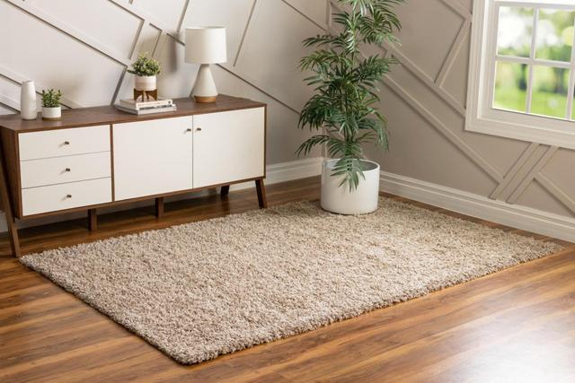 Dekai Shaggy Brown Rug Ebern Designs Rug Size: Rectangle 152 x 244cm on Productcaster.