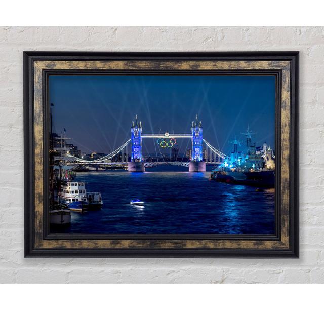 Tower Bridge Olympic Lighting London - Einzelner Bilderrahmen Kunstdrucke Bright Star Größe: 42 cm H x 59,7 cm B x 8 cm T on Productcaster.