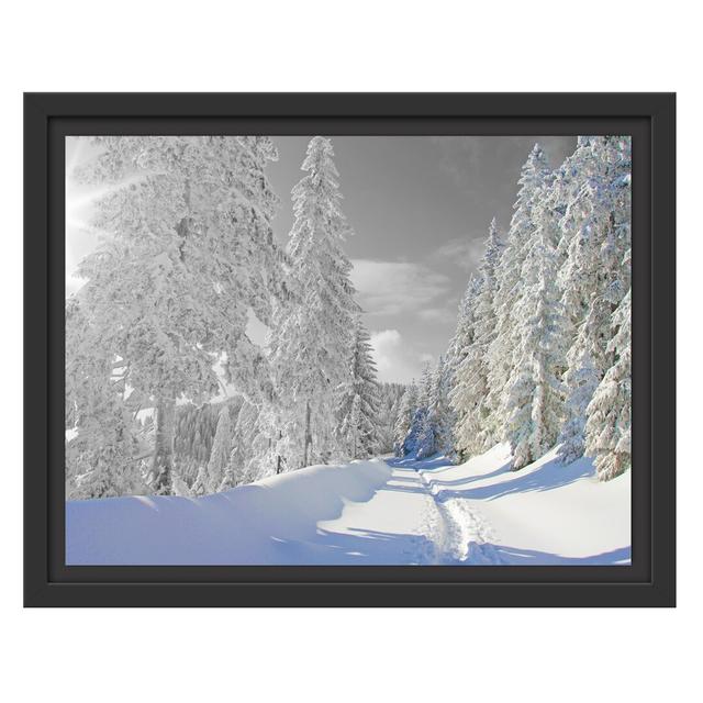 Gerahmtes Wandbild Winterlandschaft mit Bäumen East Urban Home Größe: 30 cm H x 38 cm B on Productcaster.