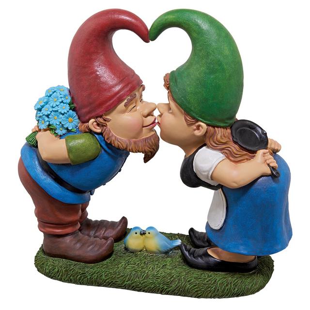 Statue Kiss and Tell Lover Gnomes Design Toscano on Productcaster.