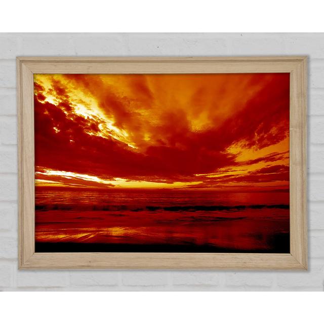 Gerahmtes Leinwandbild Vibrant Red Skys Haus am Meer Größe: 59,1 cm H x 84,1 cm B x 1,5 cm T on Productcaster.