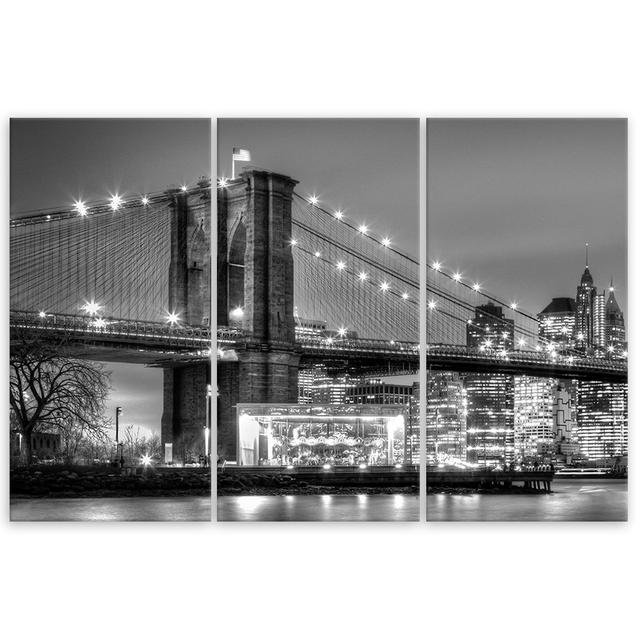 Leinwandbild Manhattan Bridge New York Ebern Designs Größe: 60 cm H x 90 cm B on Productcaster.