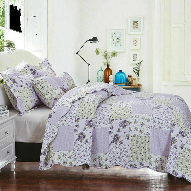 Brunsville August Grove Bedspread Set with a pillow August Grove Size: W255 x L275cm on Productcaster.