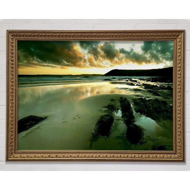 Green Ocean Reflections Framed Print Highland Dunes Size: 59.7cm H x 84.1cm W on Productcaster.