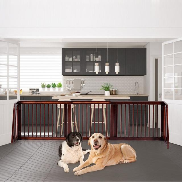 Extending Free Standing Pet Gate Archie & Oscar on Productcaster.