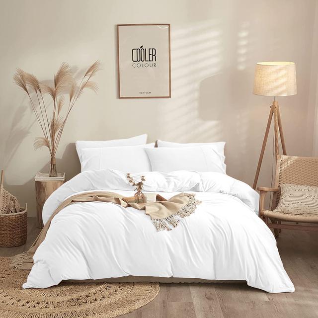 Esveidy Microfibre 200 TC Plain Reversible Modern Duvet Cover Set with Pillow Shams Ebern Designs Colour: White, Size: Super King Duvet Cover + 2 Stan on Productcaster.