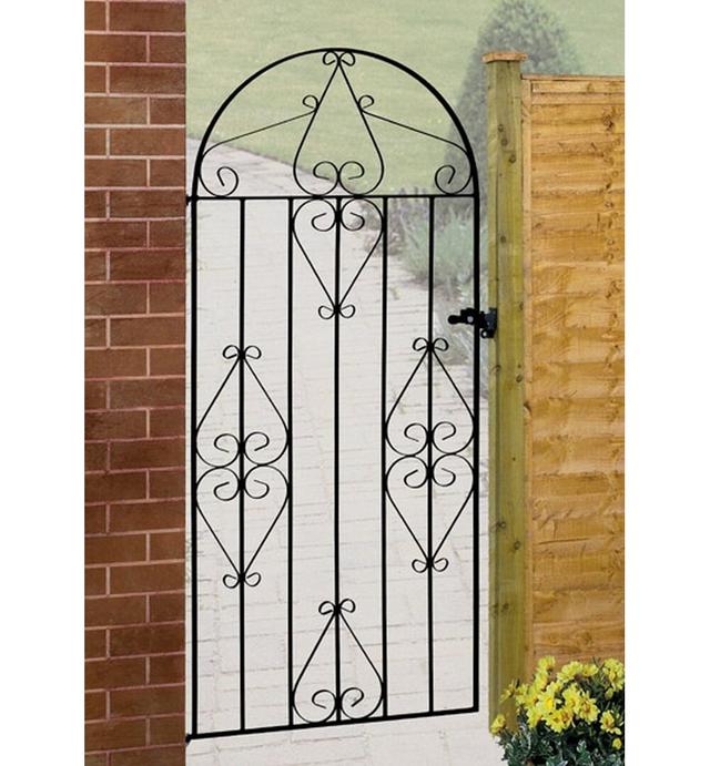 Suez Scroll Tall Bow Top Metal Garden Gate Rosalind Wheeler Size: 76cm W x 175cm H on Productcaster.