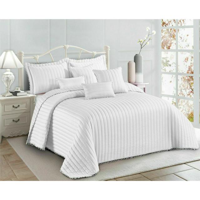 Kazanovicz Polyester No Pattern Bedspread Canora Grey Size: W240 x L240 cm, Colour: White on Productcaster.