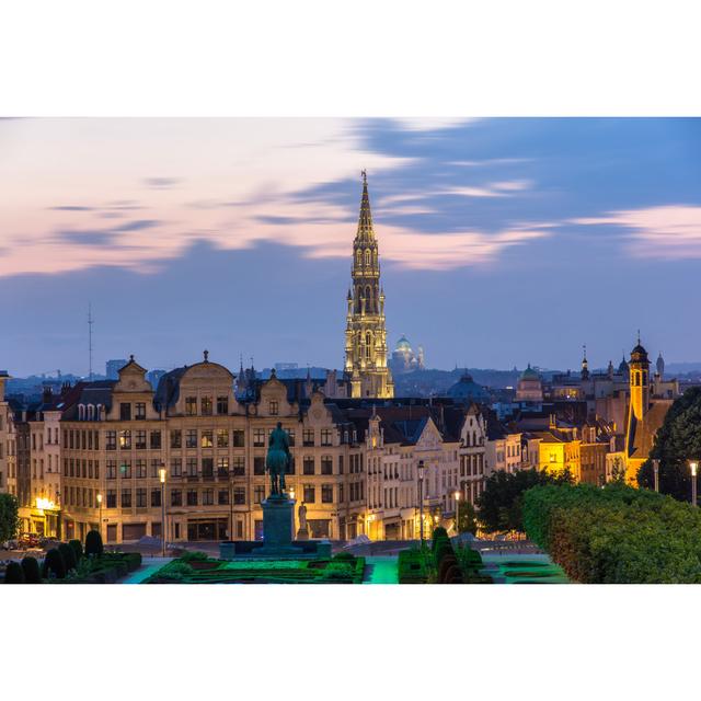 Brussels City Center by Leonid Andronov - Wrapped Canvas Photograph 17 Stories Size: 51cm H x 76cm W on Productcaster.