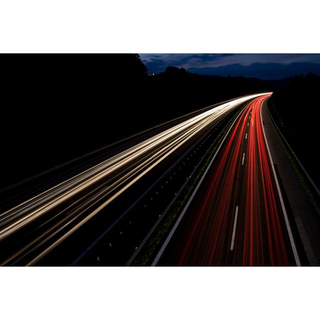 Autobahn Lights von Tjanze - Kunstdrucke auf Leinwand EUPixxprint_Getty Größe: 80 cm H x 120 cm B on Productcaster.