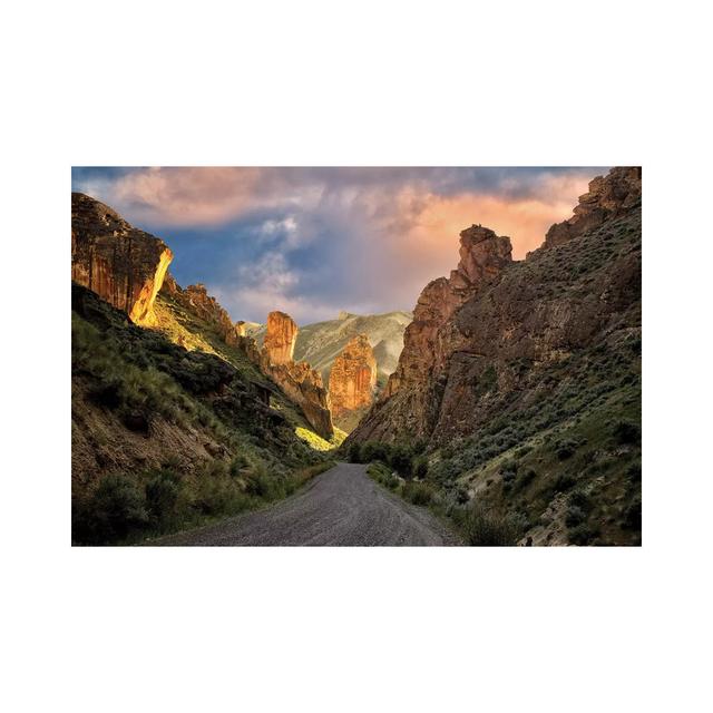 Canyon Walls by Dennis Frates - Wrapped Canvas Gallery-Wrapped Canvas Giclée Alpen Home Size: 20.32cm H x 30.48cm W x 1.91cm D on Productcaster.