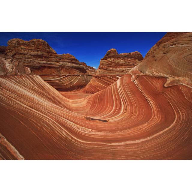 The Wave by Lumenetumbra - Print Natur Pur Size: 20cm H x 30cm W on Productcaster.