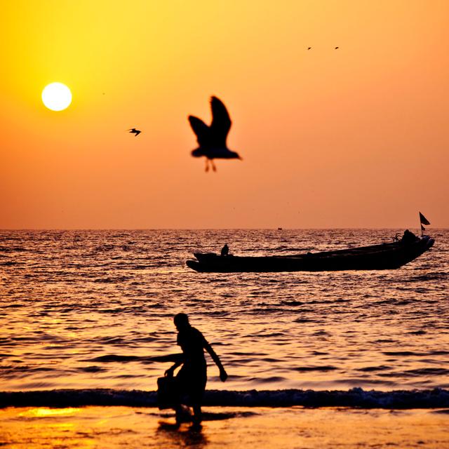 Sunset In West African Beach by Peeterv - Wrapped Canvas Print Breakwater Bay Size: 30cm H x 30cm W on Productcaster.