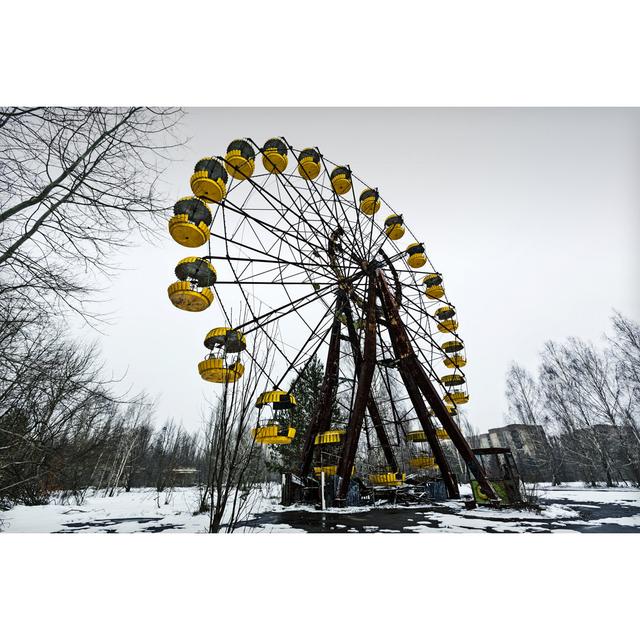 City of Pripyat by Posztos - Wrapped Canvas Photograph 17 Stories Size: 81cm H x 122cm W on Productcaster.