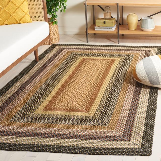 BRAIDED 17 Stories Rug Size: Rectangle 119.38 x 182.88cm on Productcaster.