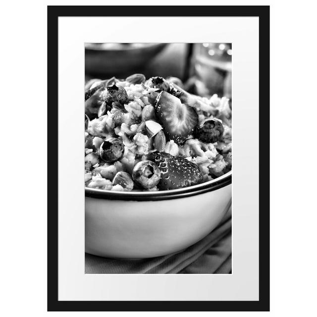 Gerahmtes Poster Porridge - Haferbrei mit Beeren East Urban Home Größe: 55 cm H x 40 cm B on Productcaster.