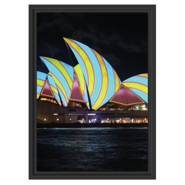 Gerahmtes Wandbild Sydney Opera House East Urban Home Größe: 55 cm H x 40 cm B on Productcaster.