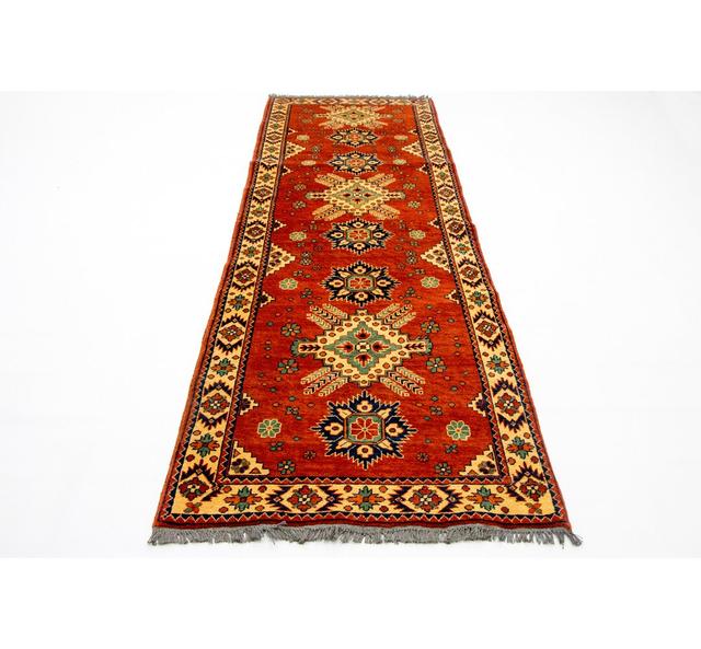 Läufer Forelli Geometric Handmade Hand-Knotted Läufer: 296' X 88' Red Area Rug Bloomsbury Market on Productcaster.