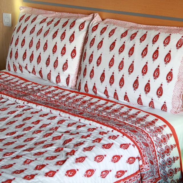 Bostwick Red/White Pima Cotton 125 TC Reversible Traditional 3 Piece Quilted Bedspread Set Latitude Vive on Productcaster.