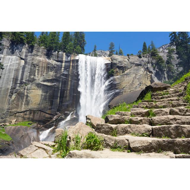 Addyston Yosemite National Park by MariuszBlach - Wrapped Canvas Print Alpen Home Size: 61cm H x 91cm W x 3.8cm D on Productcaster.