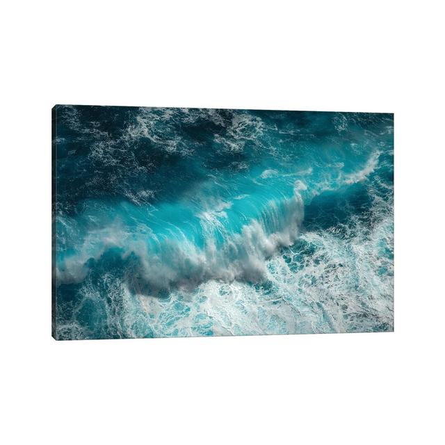 Wave Electric by Peter Coskun - Graphic Art on Canvas Highland Dunes Size: 20.32cm H x 30.48cm W x 1.91cm D, Format: Wrapped Canvas on Productcaster.